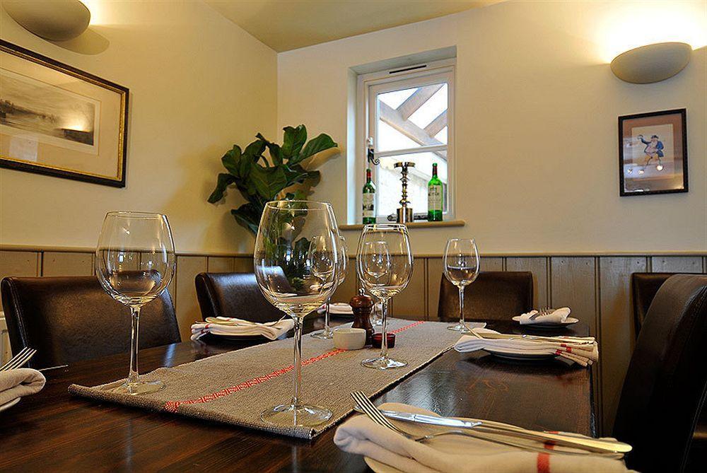 The Chequers Inn Cassington Zewnętrze zdjęcie