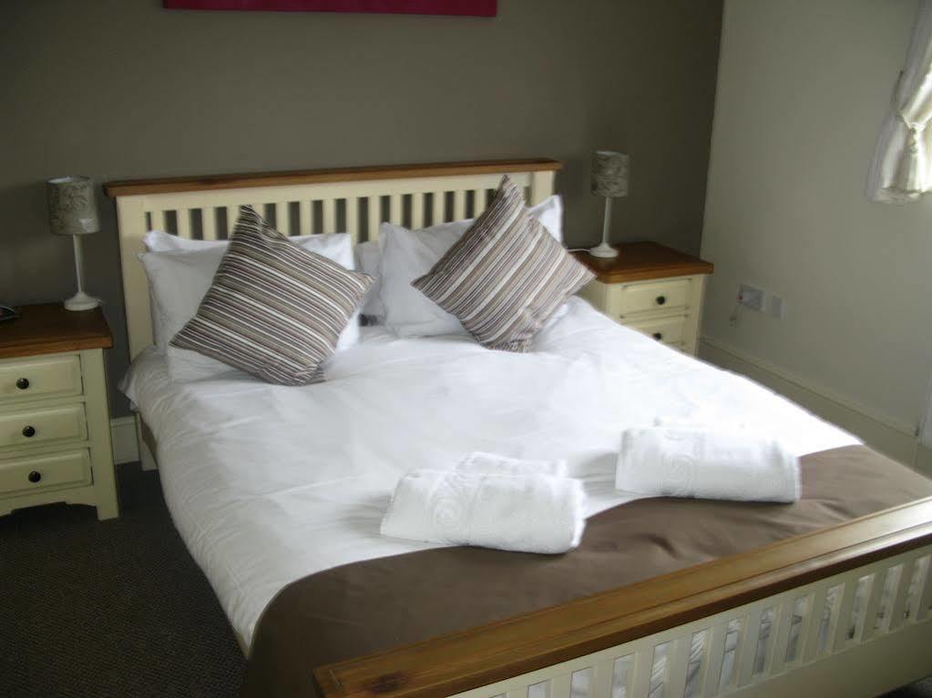 The Chequers Inn Cassington Zewnętrze zdjęcie